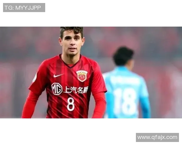 中国足球明星身穿国家队战袍亮相展现自信风采全力备战国际赛事 中国足球明星身穿国家队战袍亮相展现自信风采全力备战国际赛事