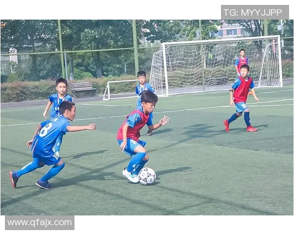 南充足球博主聚焦本地球星发展轨迹与未来潜力分析